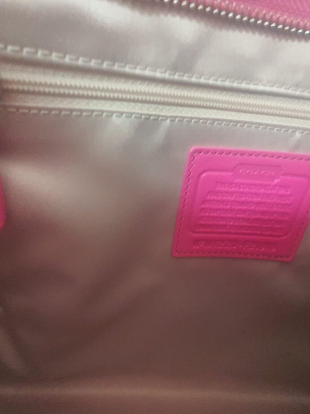 Authentic Coach Pink Signature Tote Bag – New with Tags - Picture 6 of 9